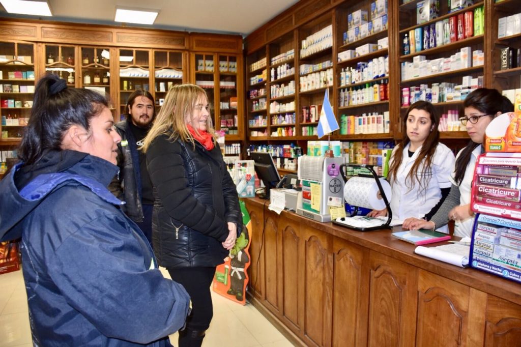 Recuperadores urbanos entregaron libros de la editorial 