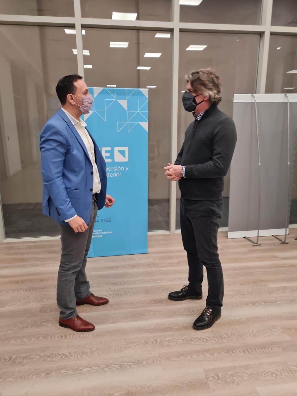 Maderna fue recibido por el Director del Banco de